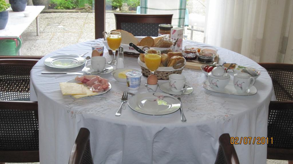 B&B De Tred Sneek Bagian luar foto