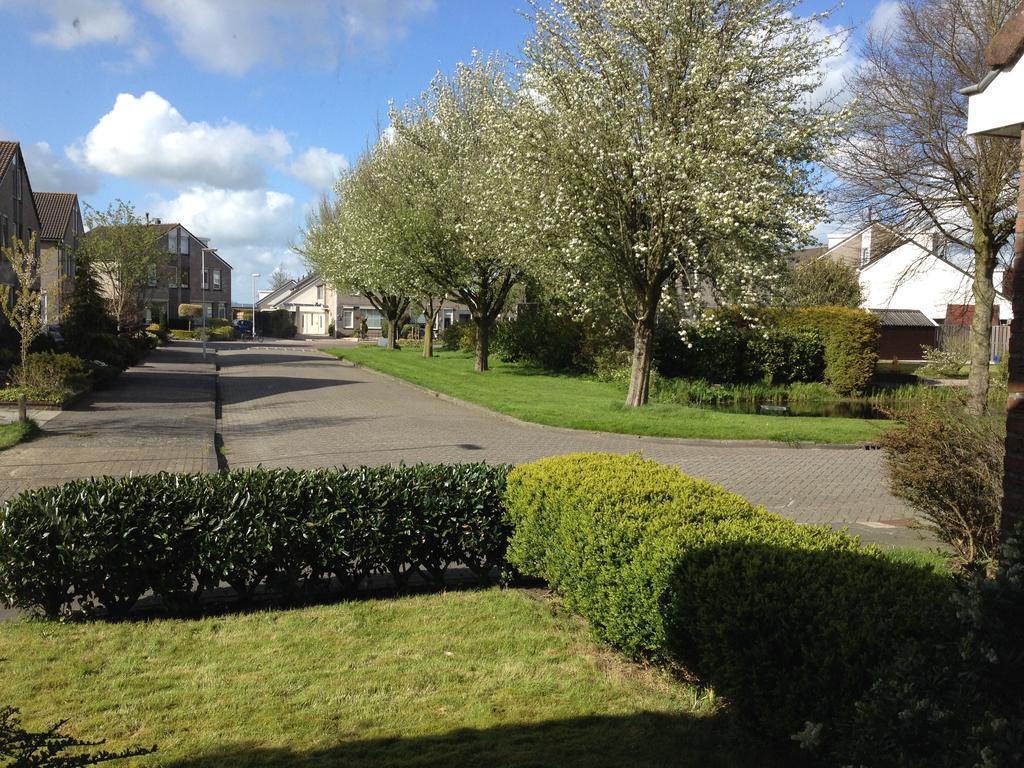 B&B De Tred Sneek Bagian luar foto